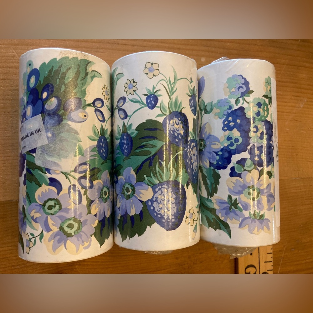 NWT VINTAGE LAURA ASHLEY BRAMBLE Wallpaper Border 3 Rolls 10 meters on each
